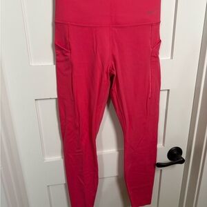 Nike Vibrant Pink Women's Leggings